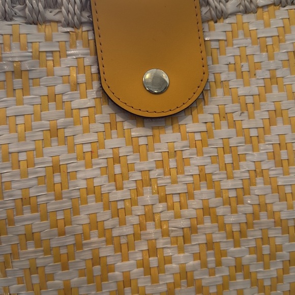 White & Yellow Boho Pattern Straw Beach or Tote Bag - Picture 8 of 13